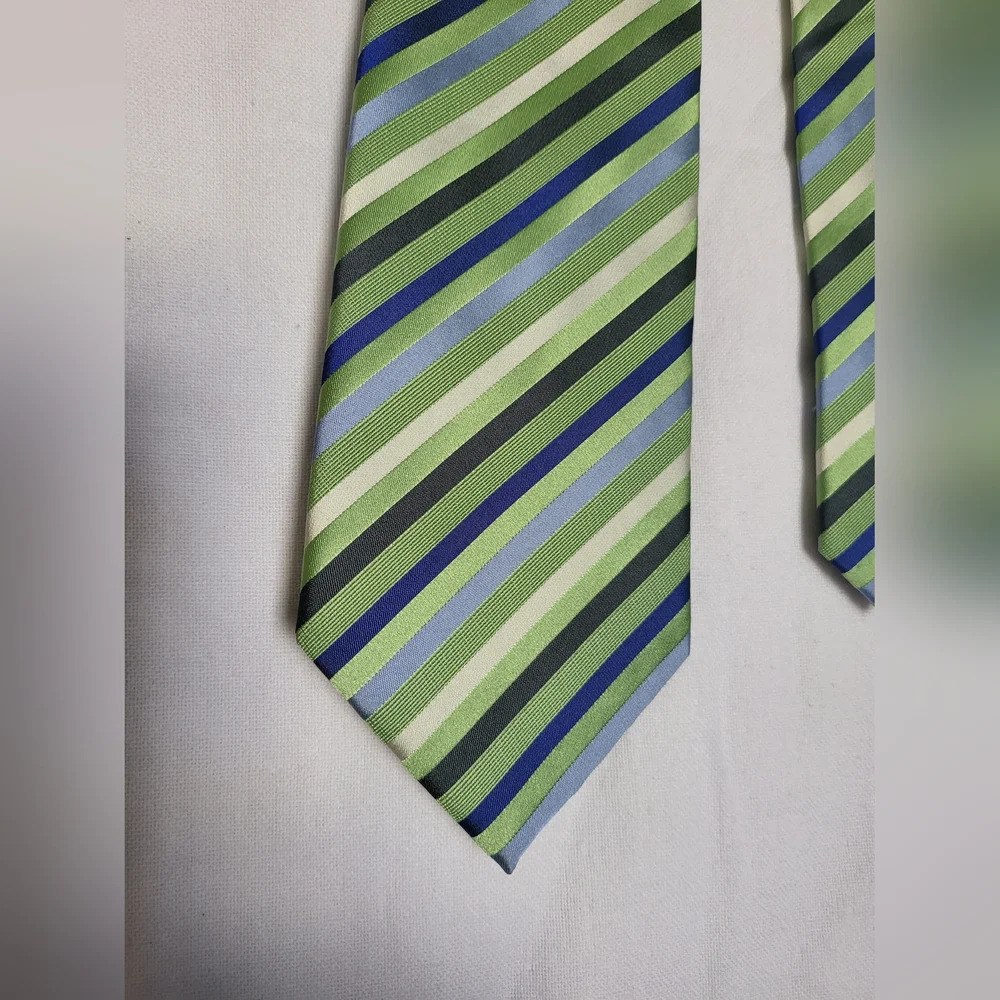 Geoffrey Beene Preppy Blue Green 100% Silk Striped‎ Career Tie Vintage